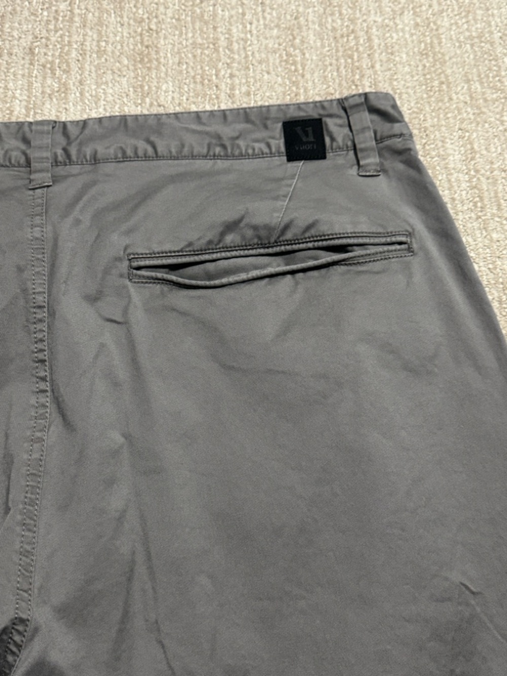 Vuori Men's 36x31 Gray Collins Chino Pants Stretch Straight Leg Lightweight - Picture 9 of 10